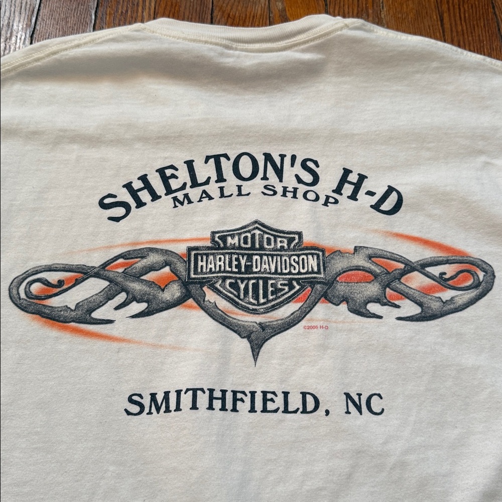 ‘06 Harley-Davidson Vintage Long Sleeve T-Shirt w/ Flame Graphic Y2K - Picture 3 of 11
